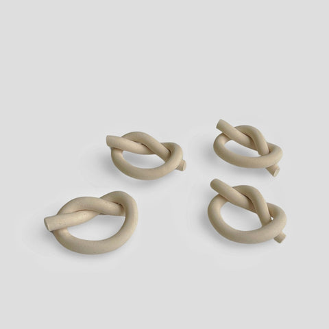 Ivory Knot Napkin Ring Set