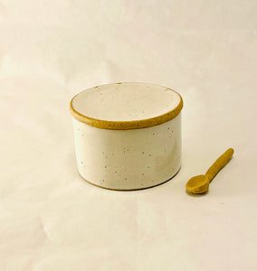 m.bueno Salt Cellar