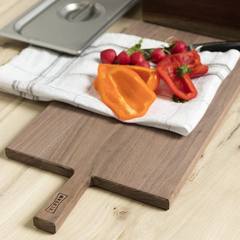 Walnut Cutting Board With Handle