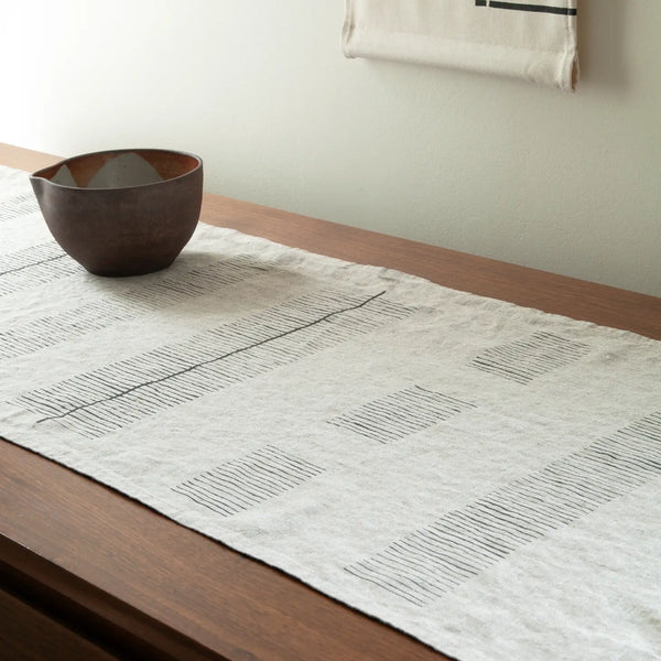 Ploma Charcoal on Stone Table Runner