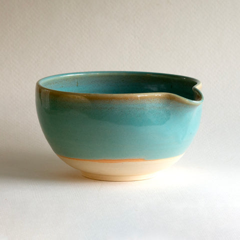 Sunset Spouted Bowl
