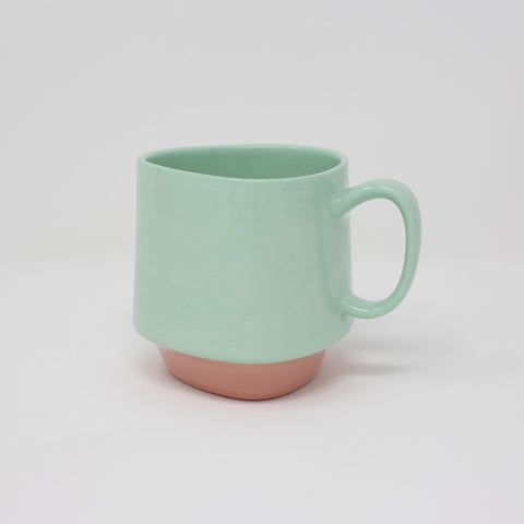 Bermuda Pink Bottom Curve Mug no.1