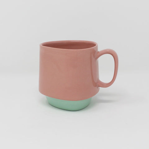 Pink Bermuda Bottom Curve Mug no.1