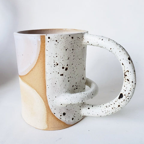 Horizontal Arch Mug