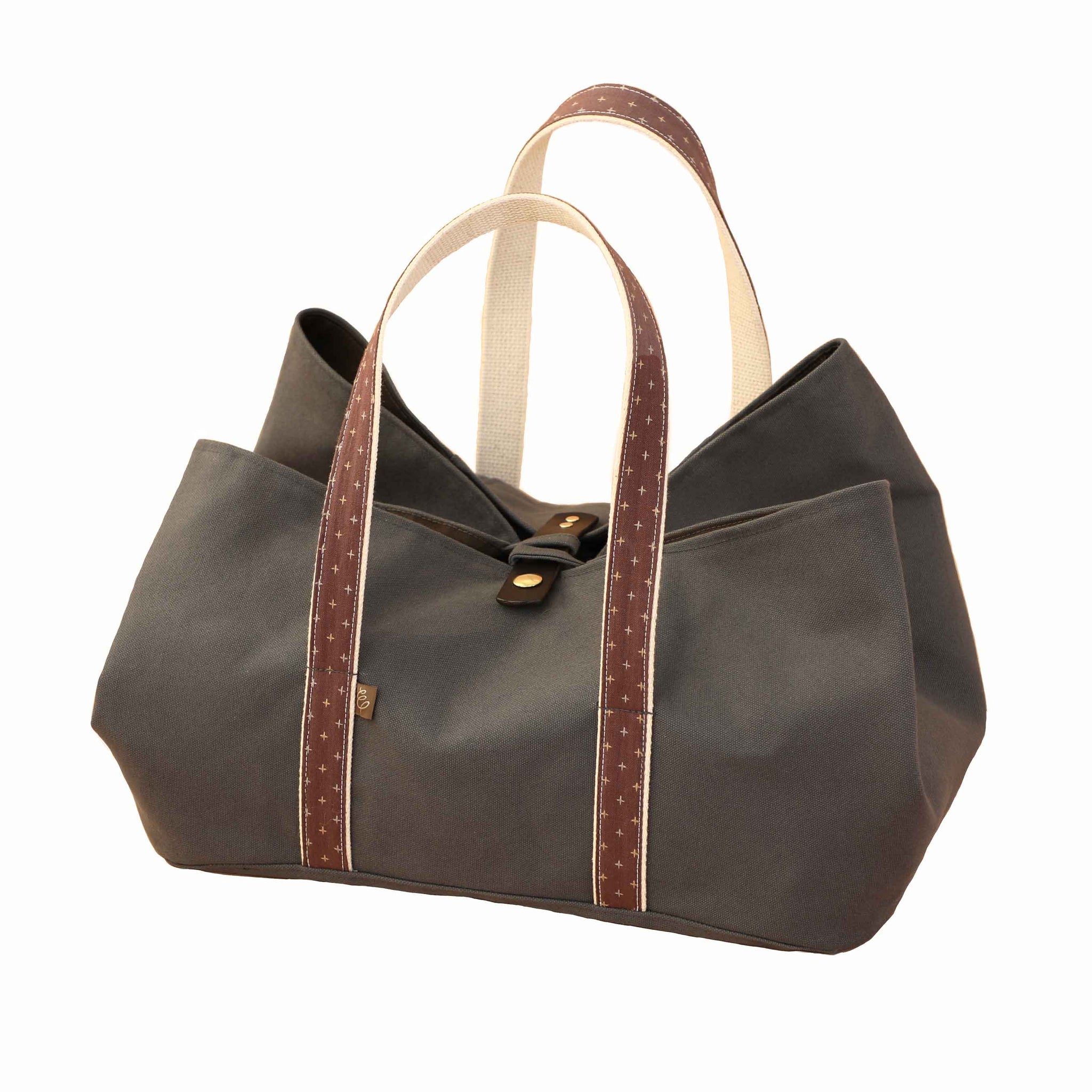 Iris Rectangular Baker Tote in Storm Gray