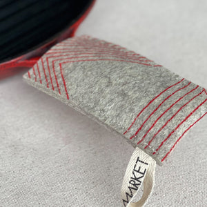 Red Zig Zag Long Pot Holder