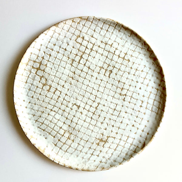Eggshell Wash Extra Large Round Serving Platter