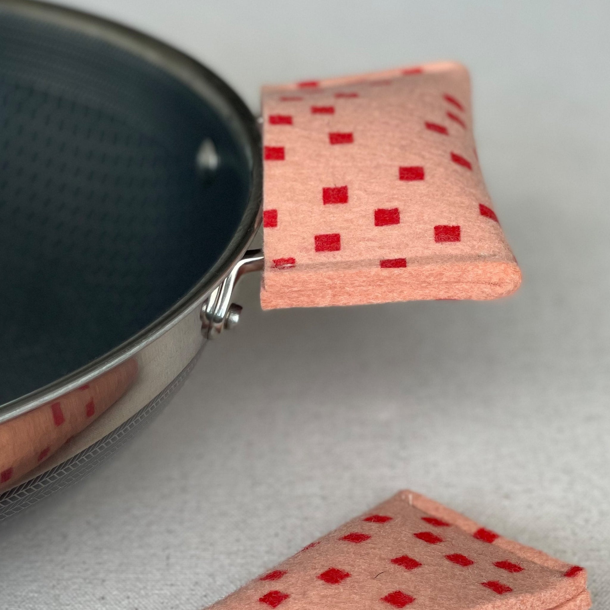 Red Snippets Pot Holders, Set of 2
