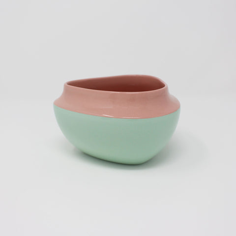 Bermuda Pink Top Curve Dessert Bowl