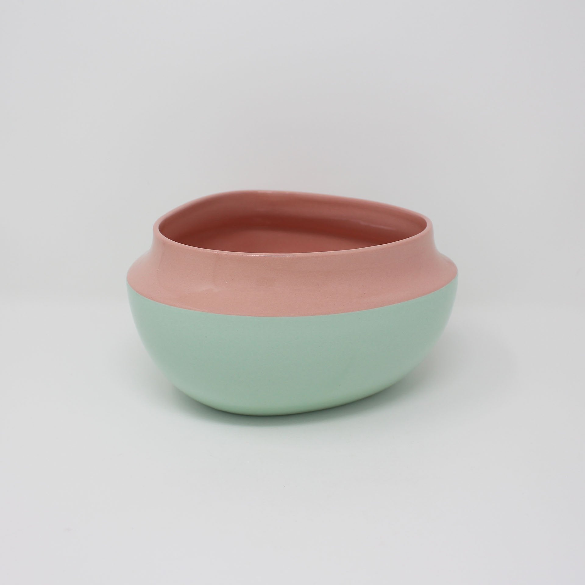 Pink Bermuda Top Curve Pasta Bowl