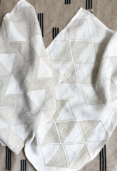 Metallic Gold Zig Zag Diamond Tea Towel, Set of 2