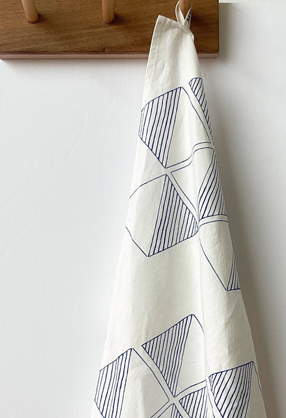Blau Diamond Ivory Tea Towel