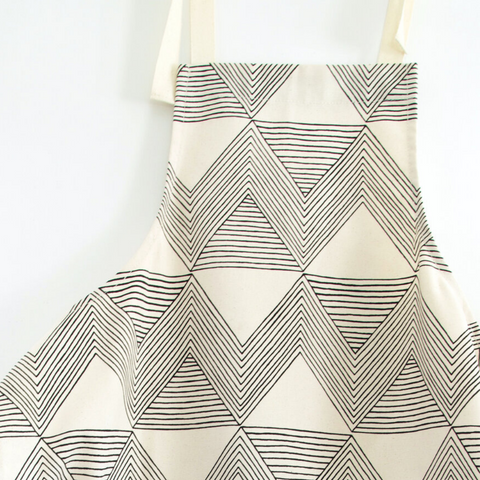 Zig Zag Charcoal Apron