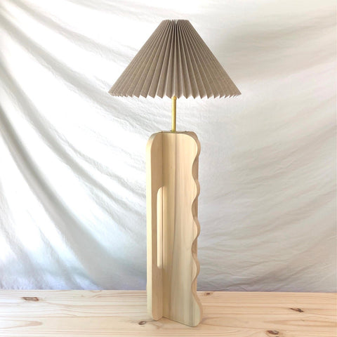 Wavy Curvy Lamp