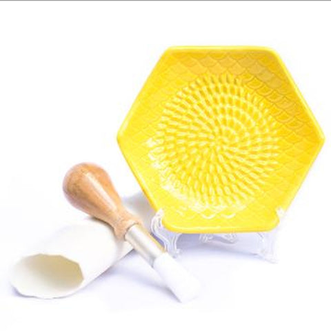 The Grate Plate Handmade Ceramic Grater (Includes Garlic Peeler & Brus –  The Grate Plate, Inc.